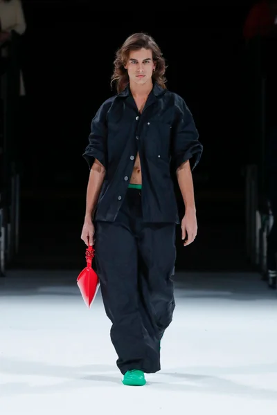 Look 39